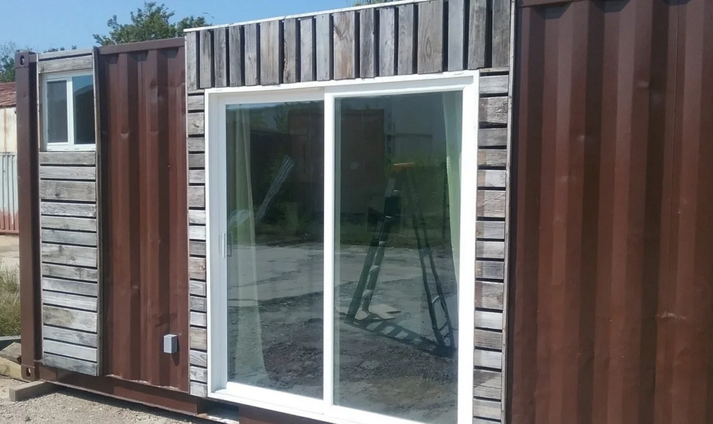 Container da Spedizione Mini Casa Ristrutturata