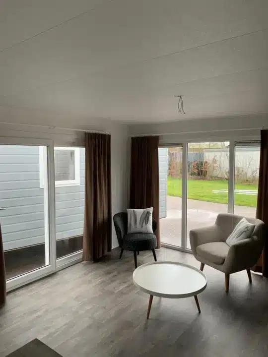 Casa Pré-fabricada Móvel T2 Eco 10,5m x 4m (42m²)